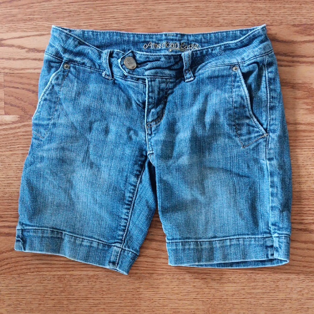 American Eagle Outfitters Blue Jean Shorts Classic Style